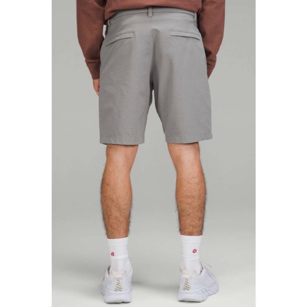 Lululemon Commission Classic-Fit Short 9" *VersaTwill - Picture 2 of 7